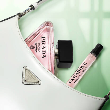 prada paradoxe virtual flower